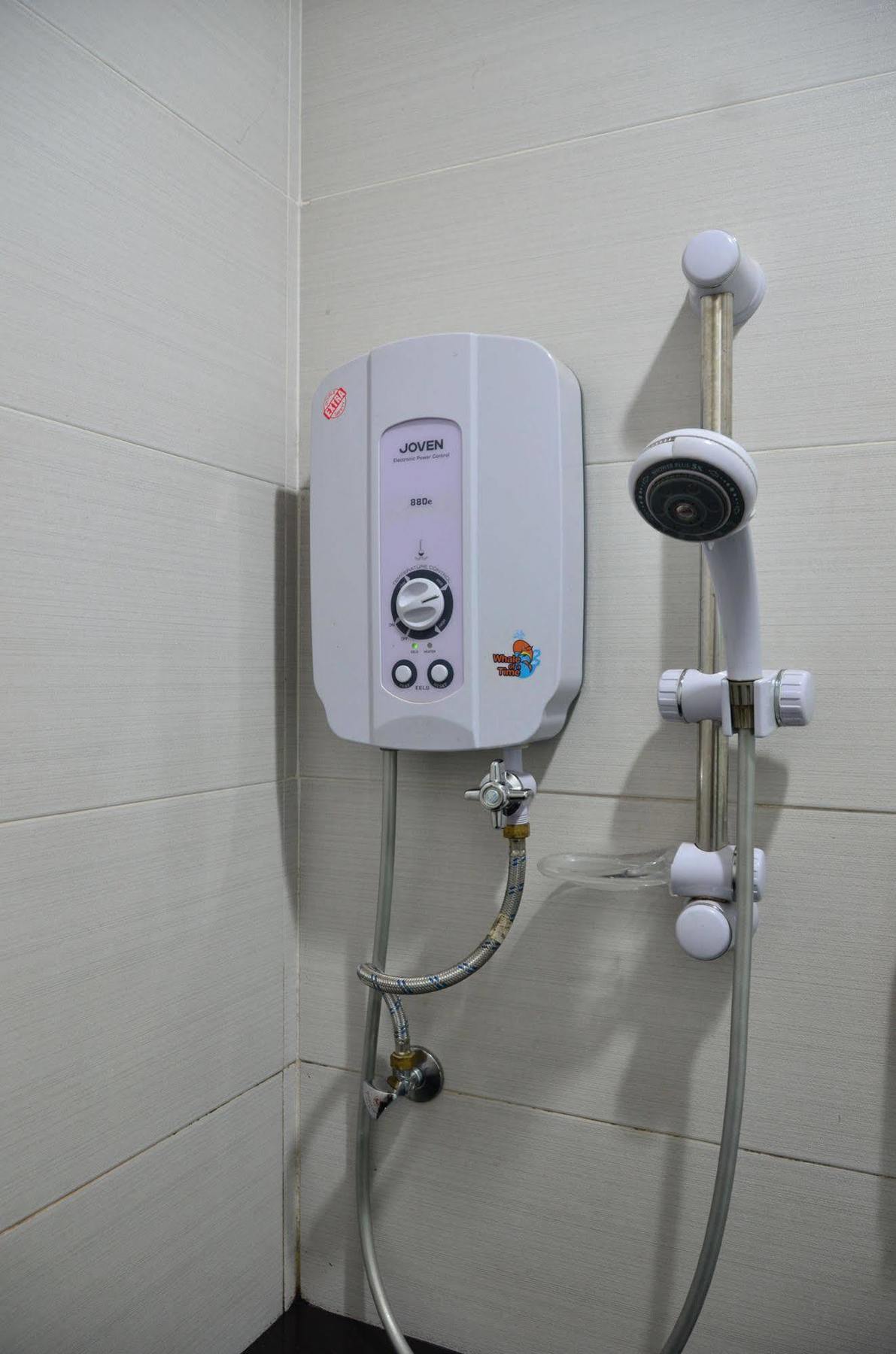 Hotel Alam Indi Johor Bahru Kültér fotó