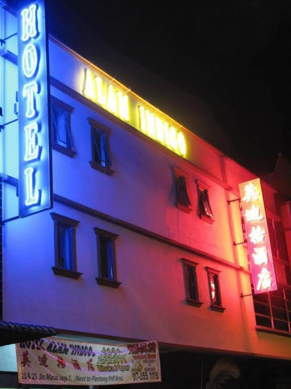 Hotel Alam Indi Johor Bahru Kültér fotó